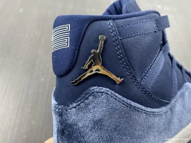 Rep MIDNIGHT AIR NAVY AR0715-441 11 WMNS VELVET JORDAN 0510